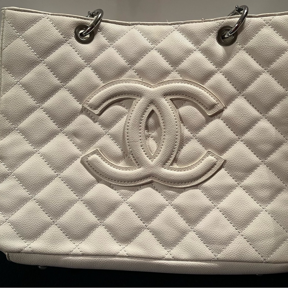 INSPIRED White Quilted Tote Bag